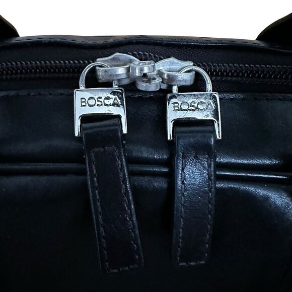 Bosca Old Leather Stringer Bag Black Leather - Picture 10 of 13